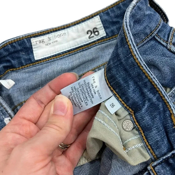 Rag & Bone Medium Wash Juni Distressed Boyfriend Jeans 26 - Picture 4 of 4